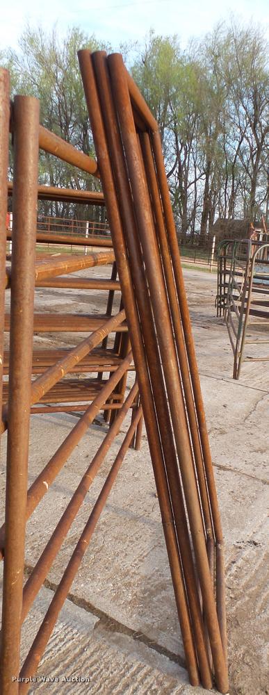 image for item DM9120 (15) steel livestock panels