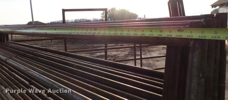 image for item DM9120 (15) steel livestock panels