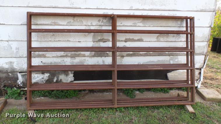 image for item DM9120 (15) steel livestock panels