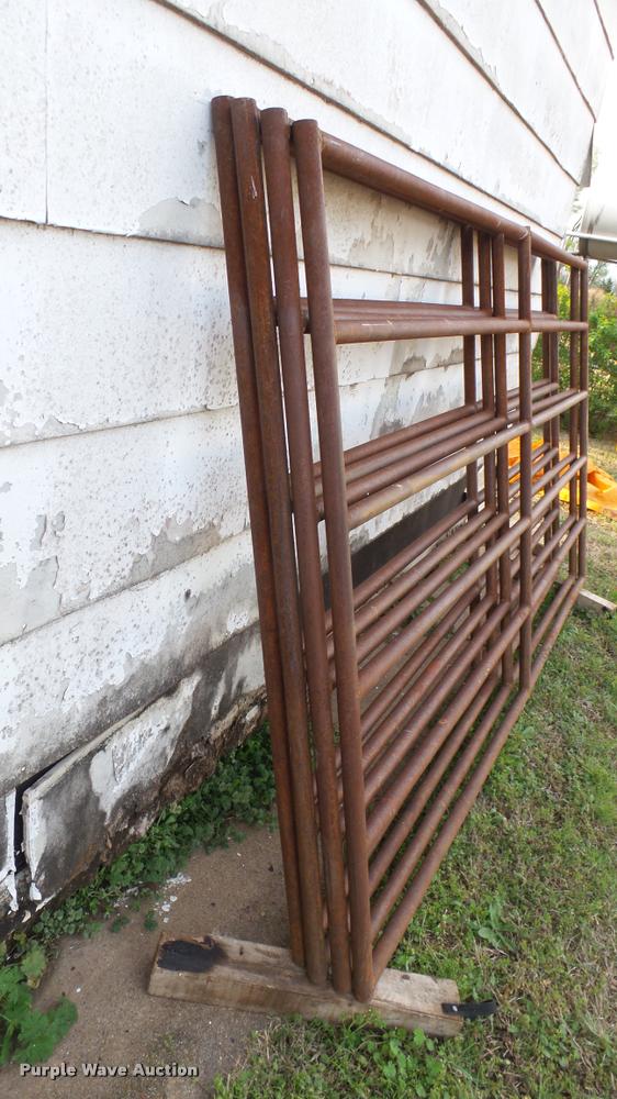 image for item DM9120 (15) steel livestock panels