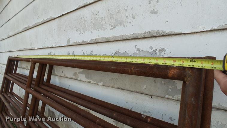 image for item DM9120 (15) steel livestock panels