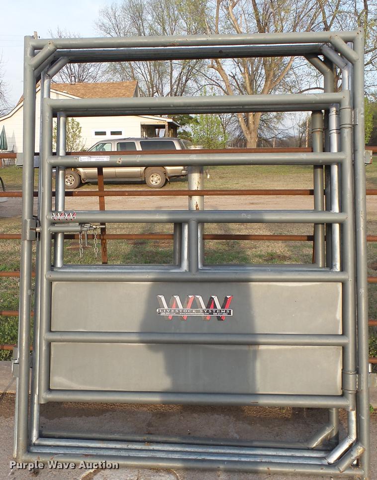image for item DM9124 (4) WW steel livestock gates