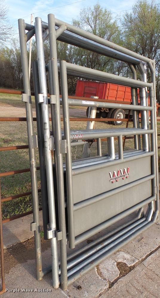 image for item DM9124 (4) WW steel livestock gates