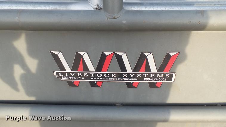 image for item DM9124 (4) WW steel livestock gates