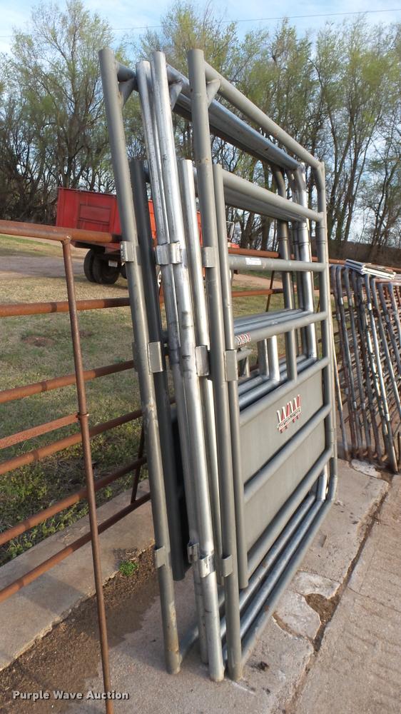 image for item DM9124 (4) WW steel livestock gates