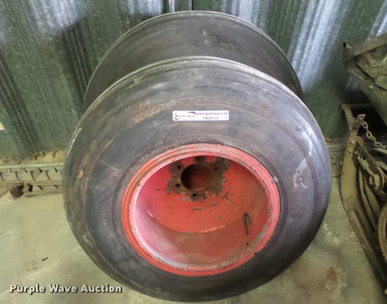 image for item DM9135 (2) Firestone tires and wheels