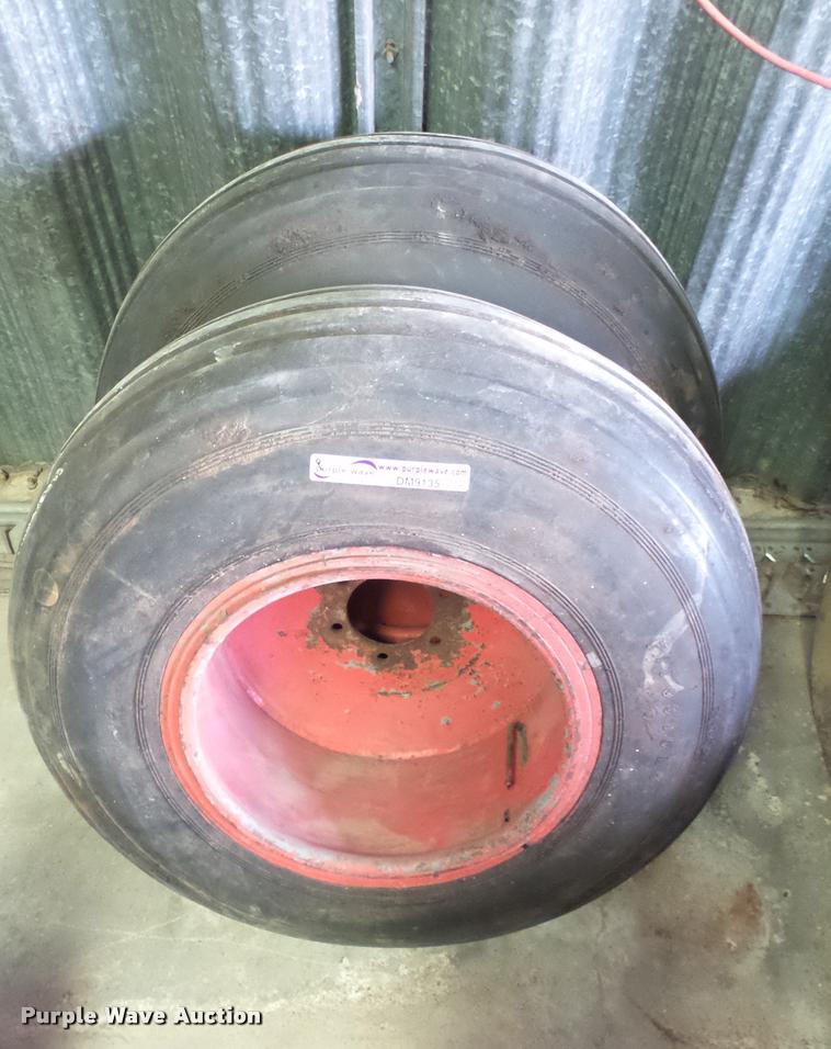 image for item DM9135 (2) Firestone tires and wheels