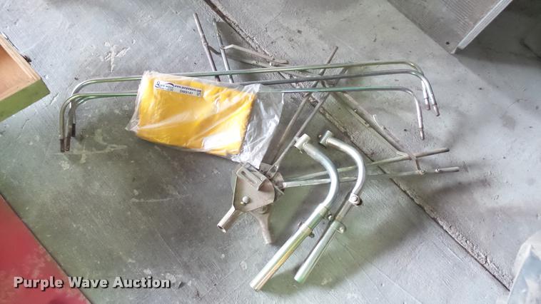 image for item DM9141 Snowco tractor canopy