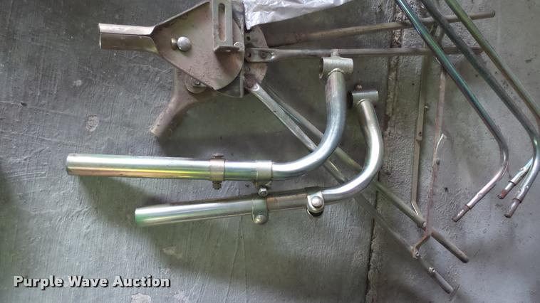 image for item DM9141 Snowco tractor canopy