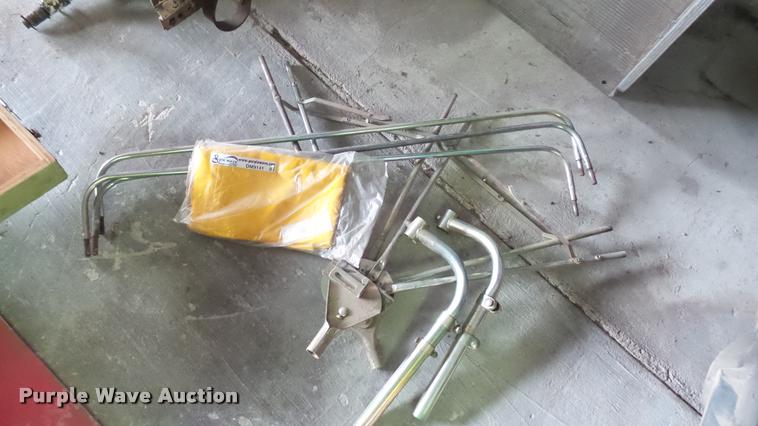 image for item DM9141 Snowco tractor canopy