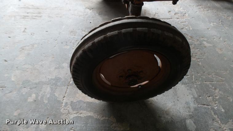 image for item DM9182 1949 Allis Chalmers C tractor