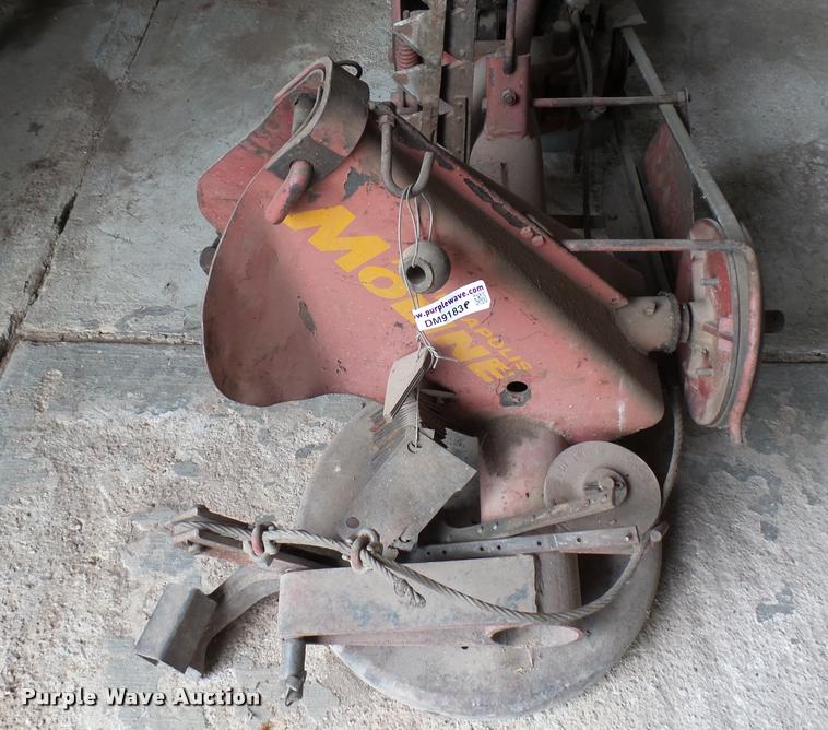 image for item DM9183 Minneapolis Moline sickle mower