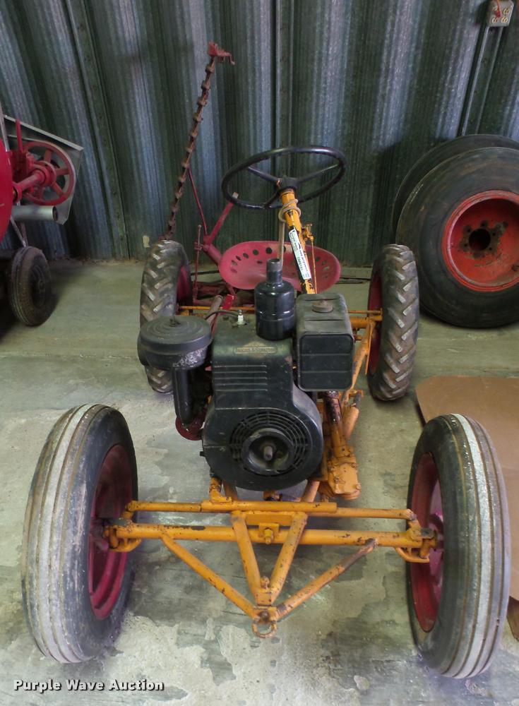 image for item DM9191 Mayrath Mobile tractor