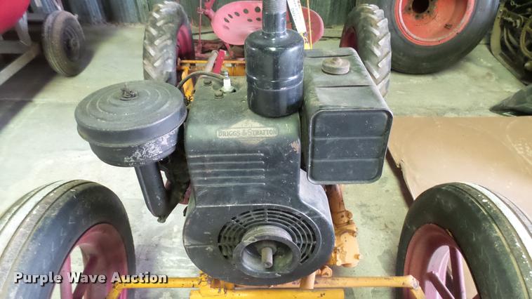 image for item DM9191 Mayrath Mobile tractor