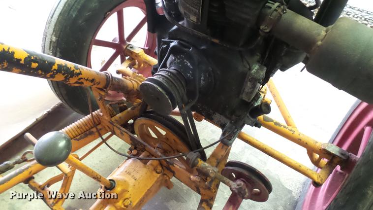 image for item DM9191 Mayrath Mobile tractor