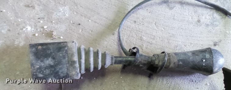 image for item DM9201 Loader hydraulics