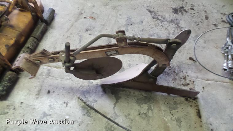 image for item DM9202 Allis Chalmers B10 garden tractor