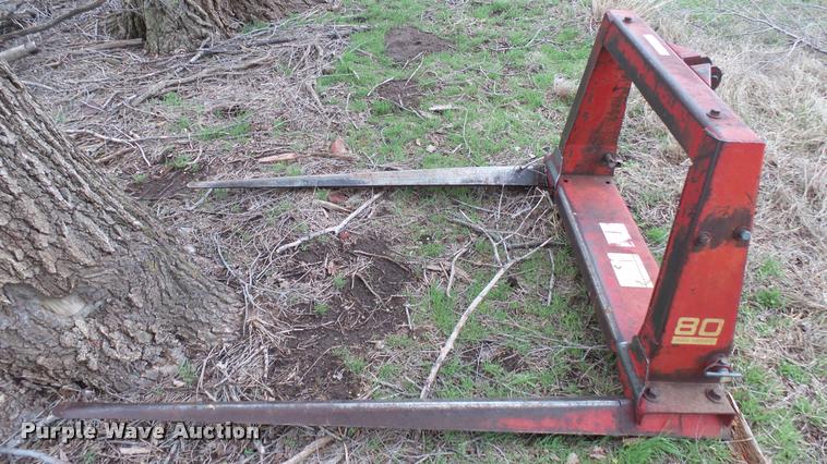 image for item DM9217 New Holland 80 bale spear