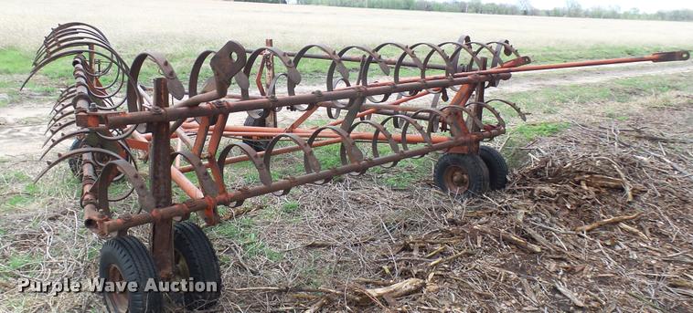 image for item DM9226 Spring tooth harrow