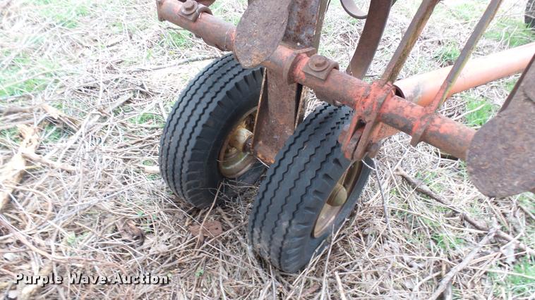 image for item DM9226 Spring tooth harrow