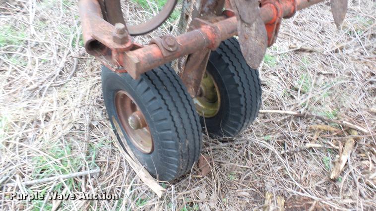 image for item DM9226 Spring tooth harrow