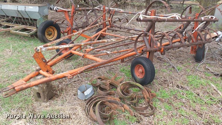 image for item DM9227 Spring tooth harrow