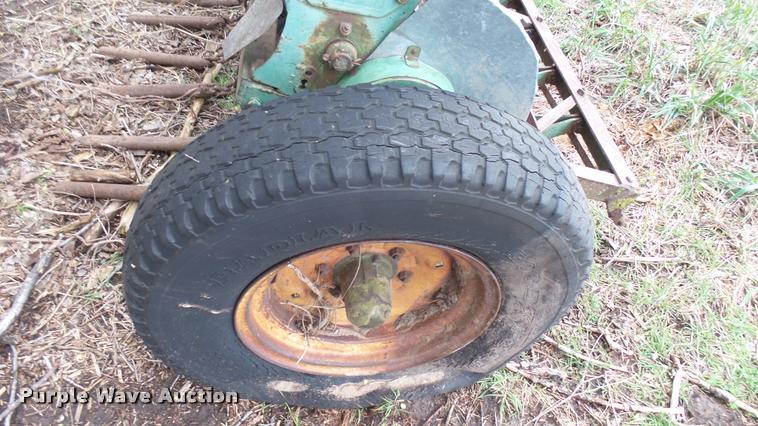 image for item DM9228 Grain drill