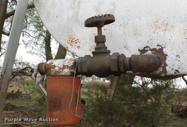 image for item DM9231 Fuel tower