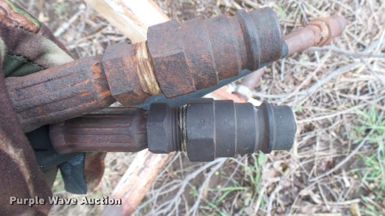 image for item DM9232 DewEze Bale Hugger 165 unroller