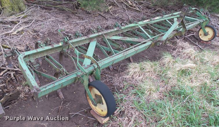 image for item DM9234 John Deere C7 field cultivator