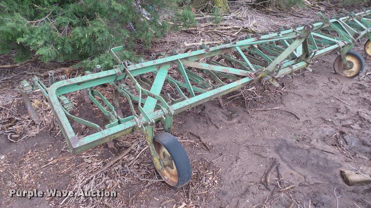 image for item DM9235 John Deere C7 field cultivator