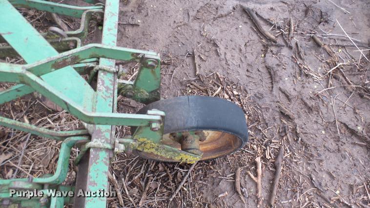 image for item DM9235 John Deere C7 field cultivator