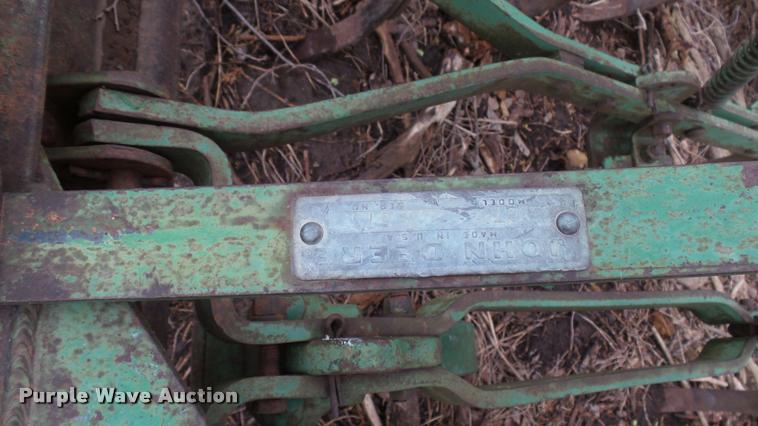 image for item DM9235 John Deere C7 field cultivator