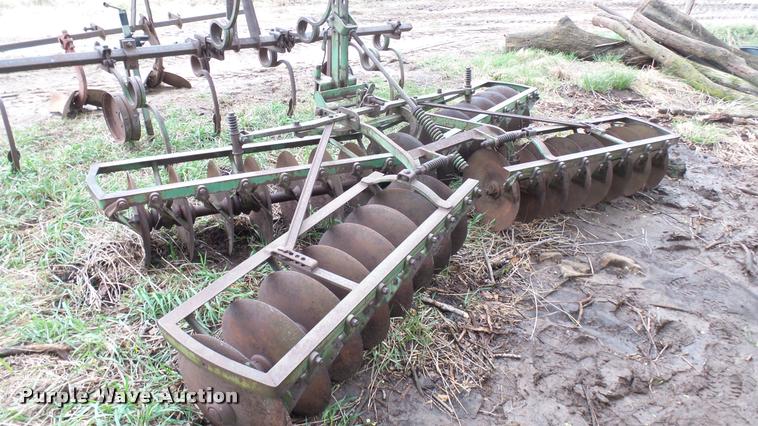 image for item DM9236 John Deere disk