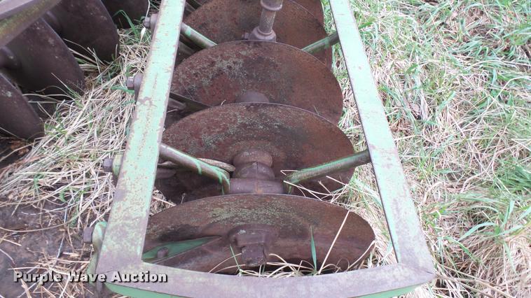 image for item DM9236 John Deere disk