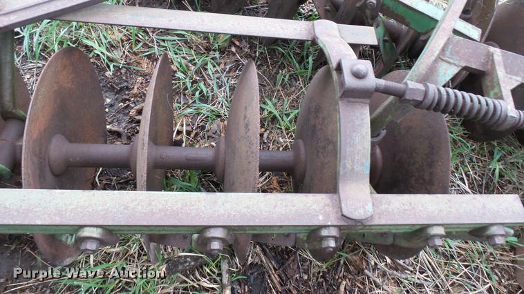 image for item DM9236 John Deere disk