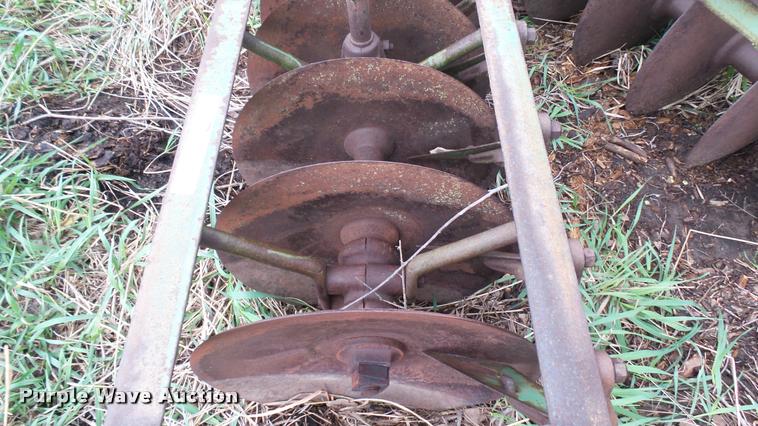 image for item DM9236 John Deere disk