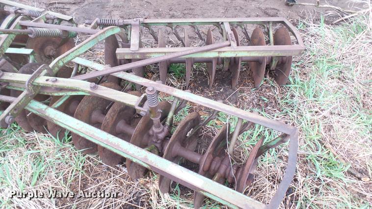 image for item DM9236 John Deere disk