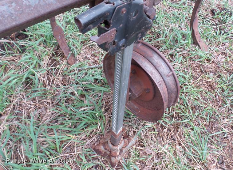 image for item DM9237 Cultivator