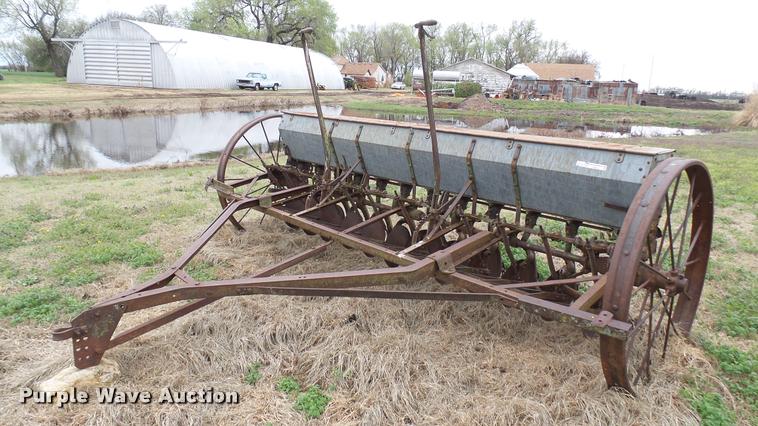 image for item DM9247 Van Brant grain drill