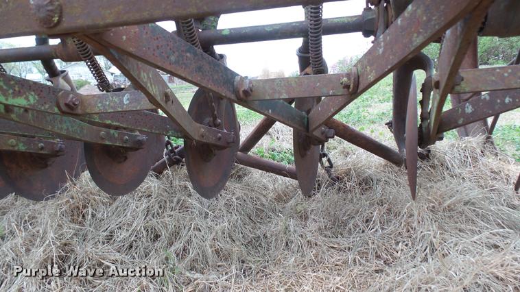 image for item DM9247 Van Brant grain drill