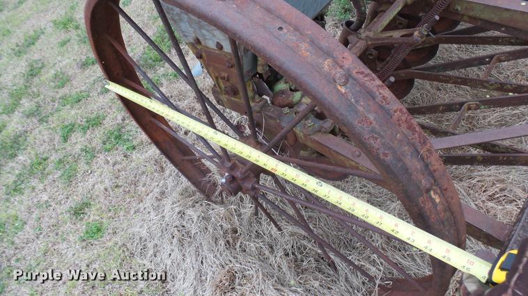 image for item DM9247 Van Brant grain drill