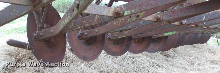 image for item DM9247 Van Brant grain drill