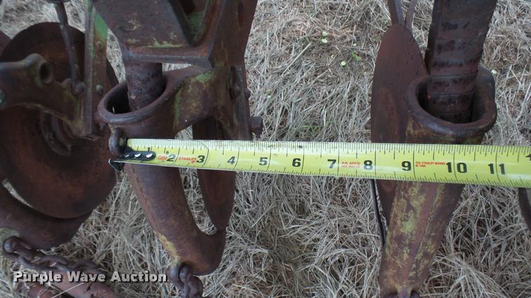 image for item DM9247 Van Brant grain drill