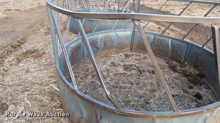 image for item DS9106 (3) steel hay feeders