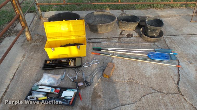 image for item DS9108 Livestock supplies
