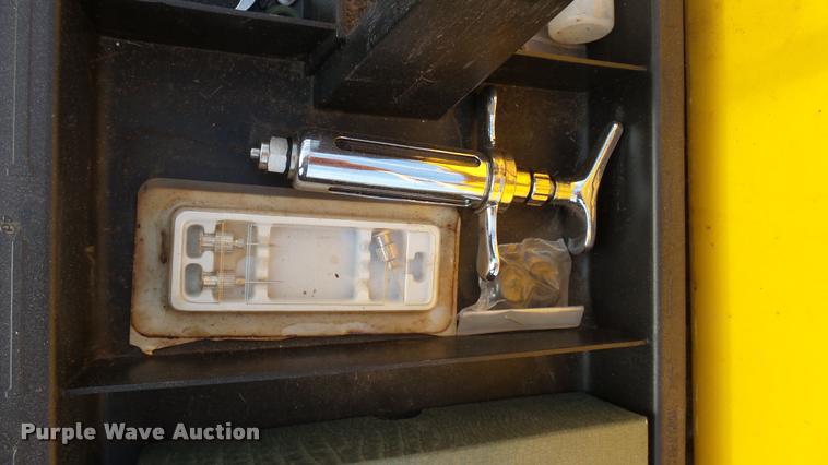 image for item DS9108 Livestock supplies