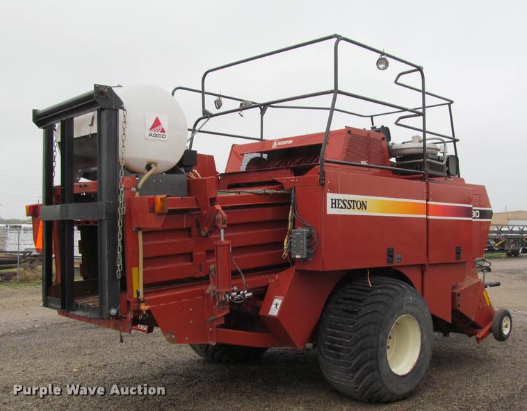 image for item DT9520 2005 Hesston 4790 square baler