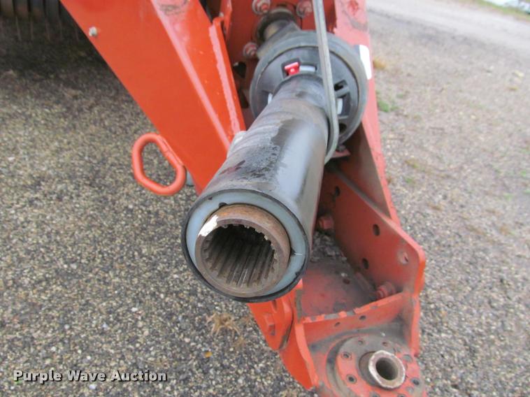 image for item DT9520 2005 Hesston 4790 square baler