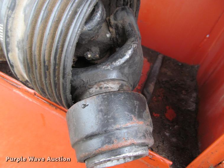 image for item DT9520 2005 Hesston 4790 square baler